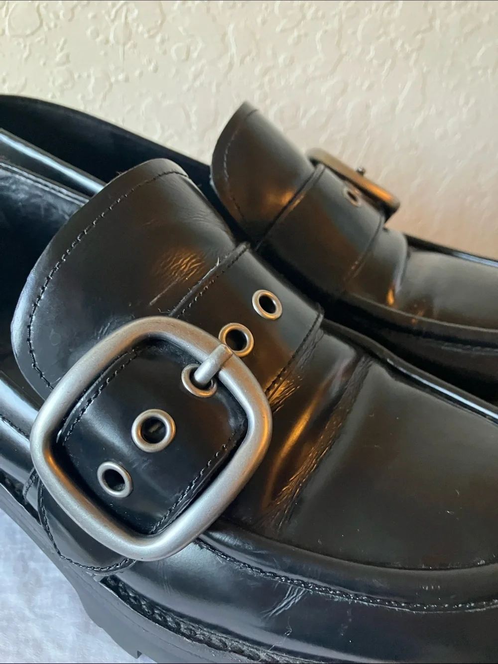 Coach: Black Grand (G2448) Leather Silver Tone Buckle Lug Loafer Slip-On Shoe- 9
